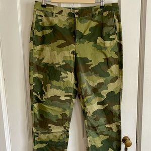 J. Crew Camo Cropped Chinos Size 12